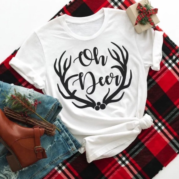 Tops - 🚫 SOLD 🚫 “Oh Deer” Holiday T-Shirt